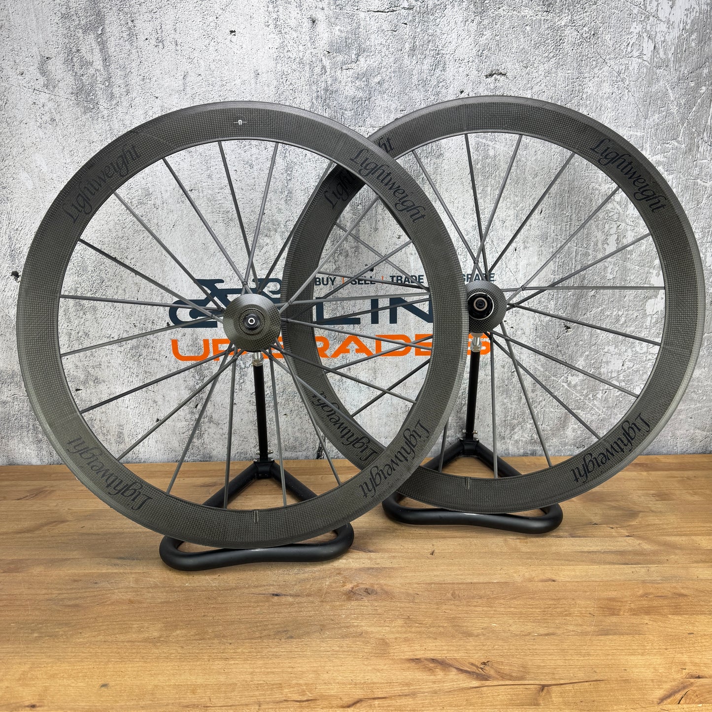Lightweight Standard III Carbon Tubular Wheelset 700c Rim Brake 1162g