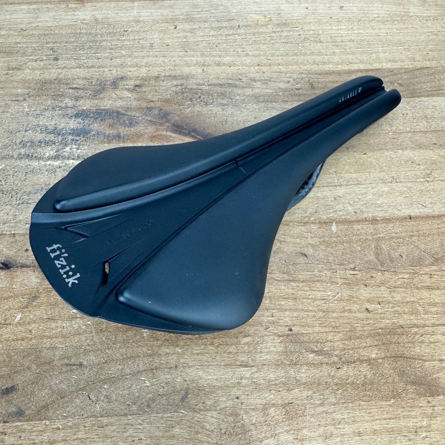 Ridden Once! Fizik Antares R1 Versus Evo 7x10mm Carbon Rails 139mm Saddle 175g