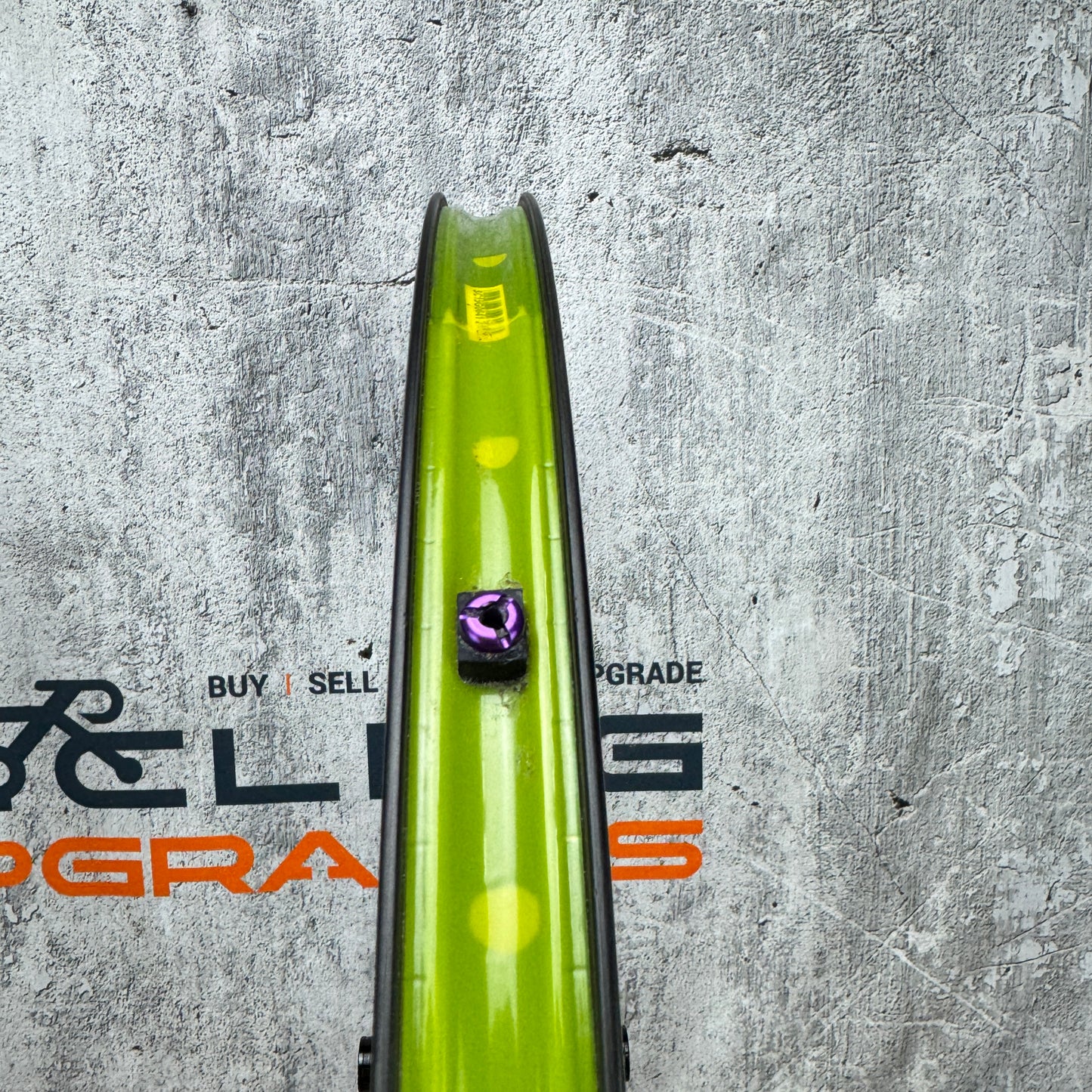 Jones 35 Gravel/All Road Carbon Tubeless Disc Brake Bike Wheelset 700c 1542g