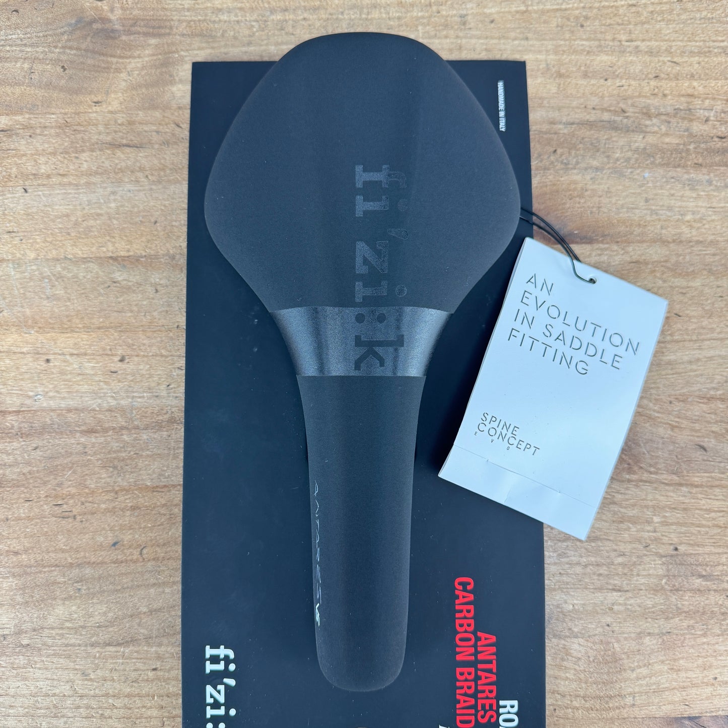 New! Fizik Antares VS R1 140mm Carbon 7x9mm Rails Saddle 179g MSRP $210