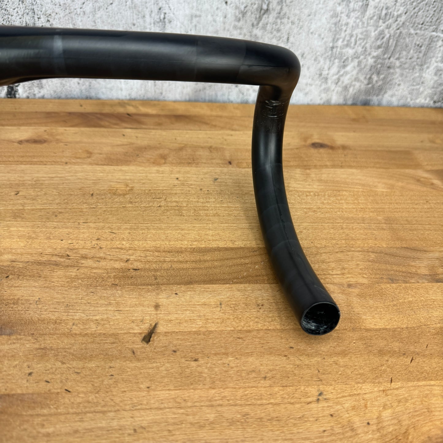 Zipp SL70 Ergo Carbon 42cm Road Bike Handlebar 31.8mm 212g