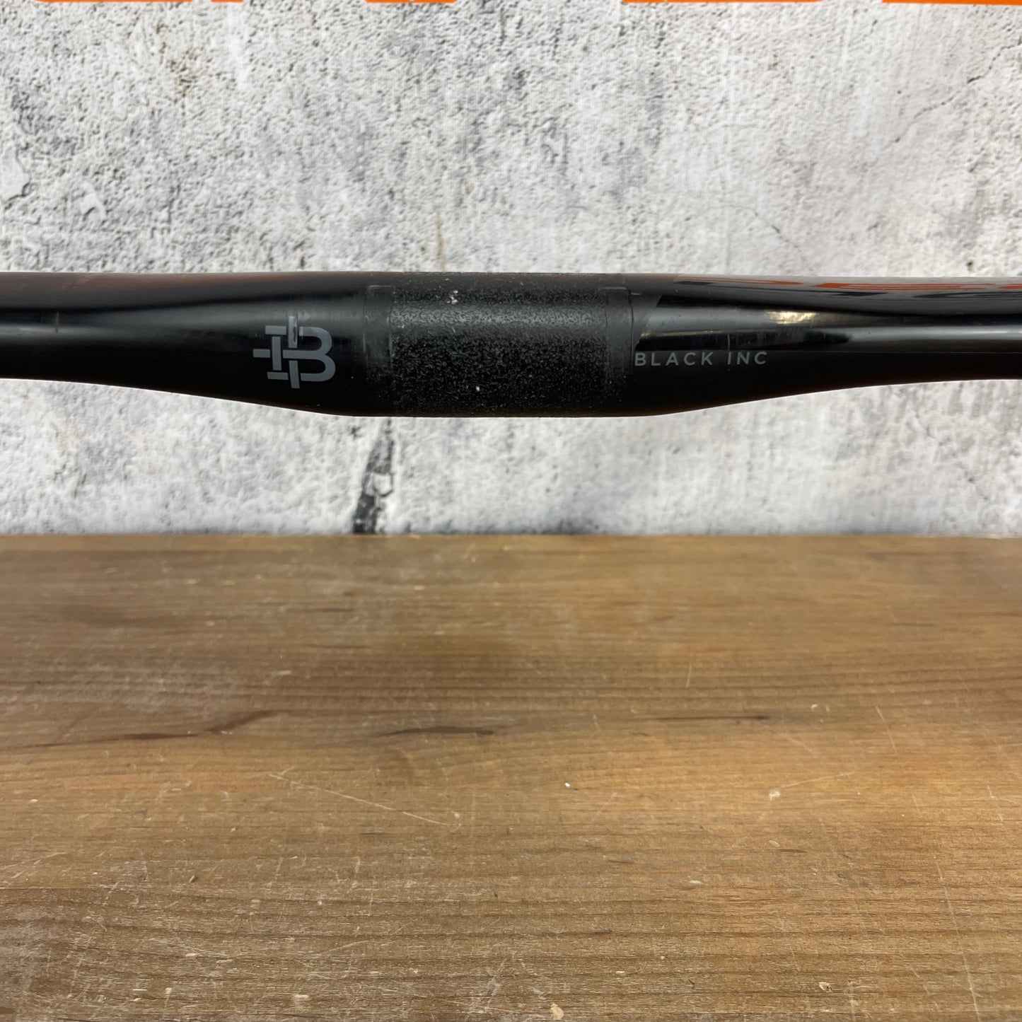 Black Inc 42cm Carbon Road Bike Handlebar 31.8mm 232g
