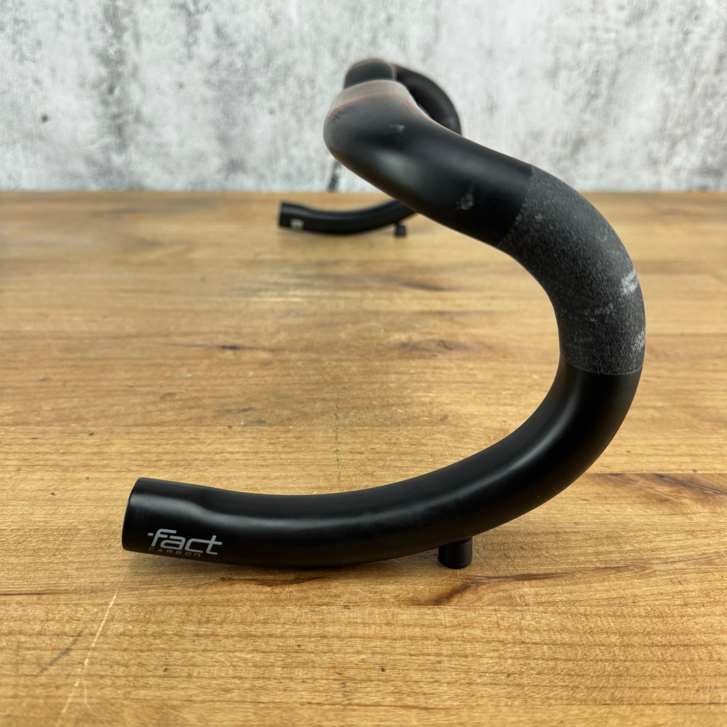 Specialized S-Works Hover Carbon 42cm 31.8mm 15mm Rise Bike Handlebar 199g