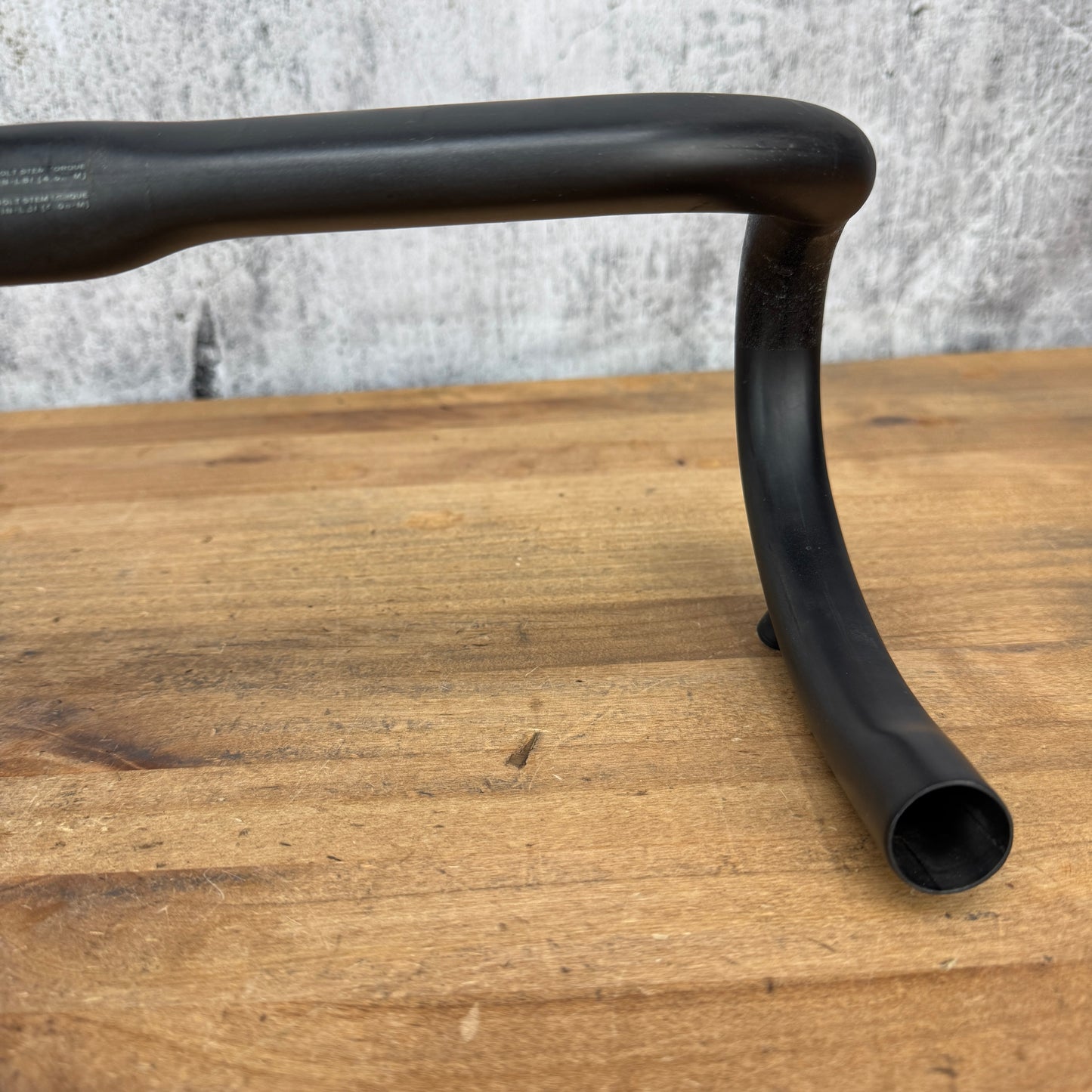 Specialized S-Works Shallow Bend Carbon 44cm 75mm Reach 123mm Drop Handlebar
