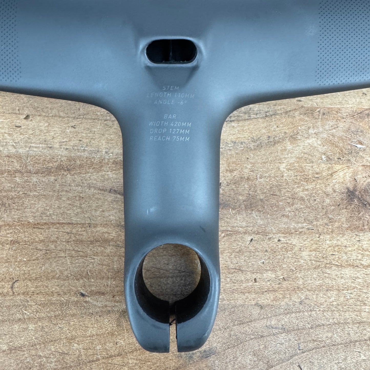 Low Mile! Roval Rapide Cockpit 42cm x 110mm 6 Degree Carbon Integrated Handlebar