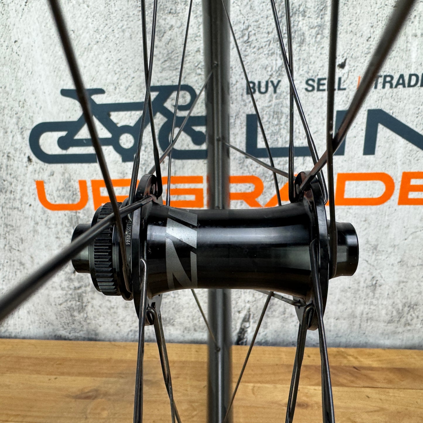 Zipp 303s 45mm Carbon Tubeless Hookless Disc Brake Bike Wheelset 700c 1534g