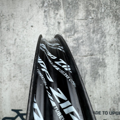 Zipp 303s 45mm Carbon Tubeless Hookless Disc Brake Bike Wheelset 700c 1534g