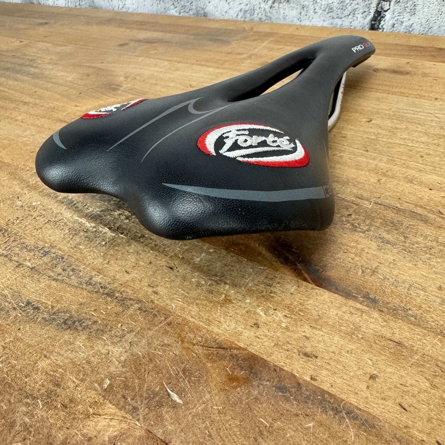 Forte Pro SLX 130mm 7x7mm Titanium Rails Carbon Reinforced Saddle 204g