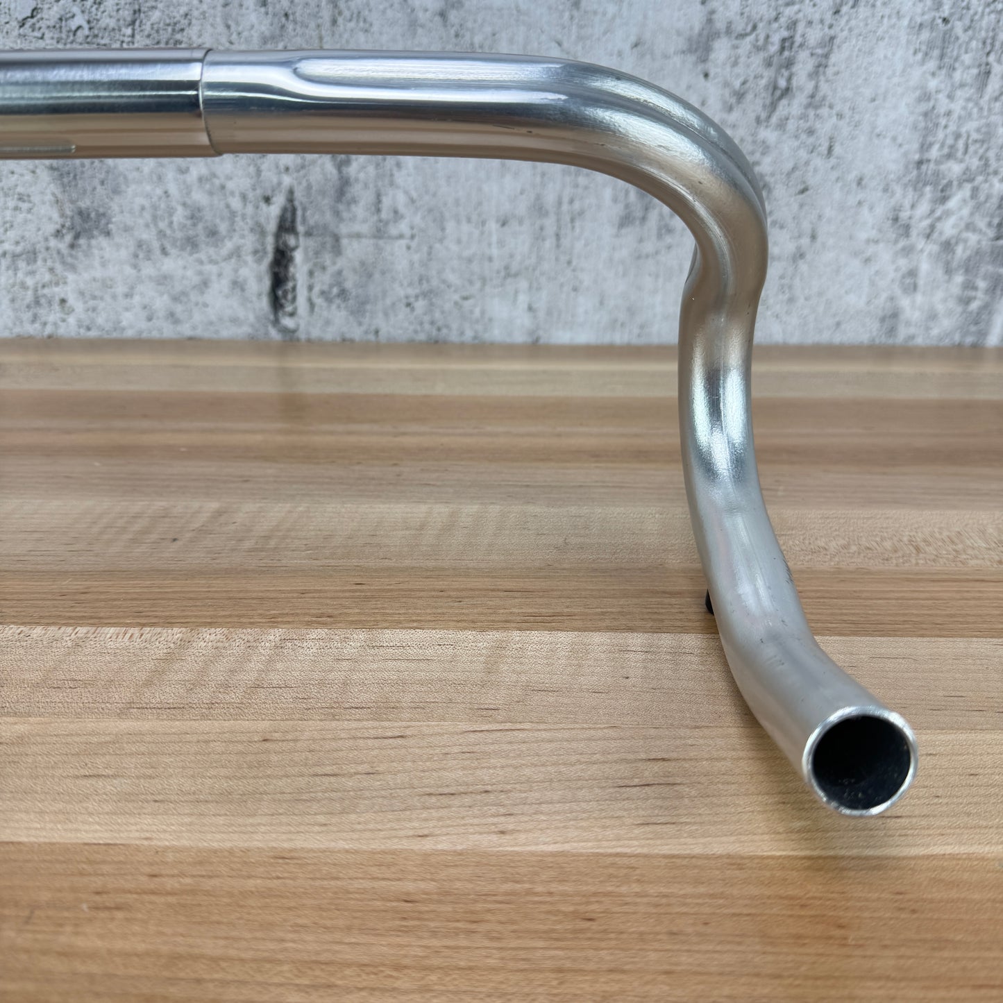 3TTT Forma Alloy 26.0mm 39cm 100mm Reach 150mm Drop Vintage Handlebar 330g