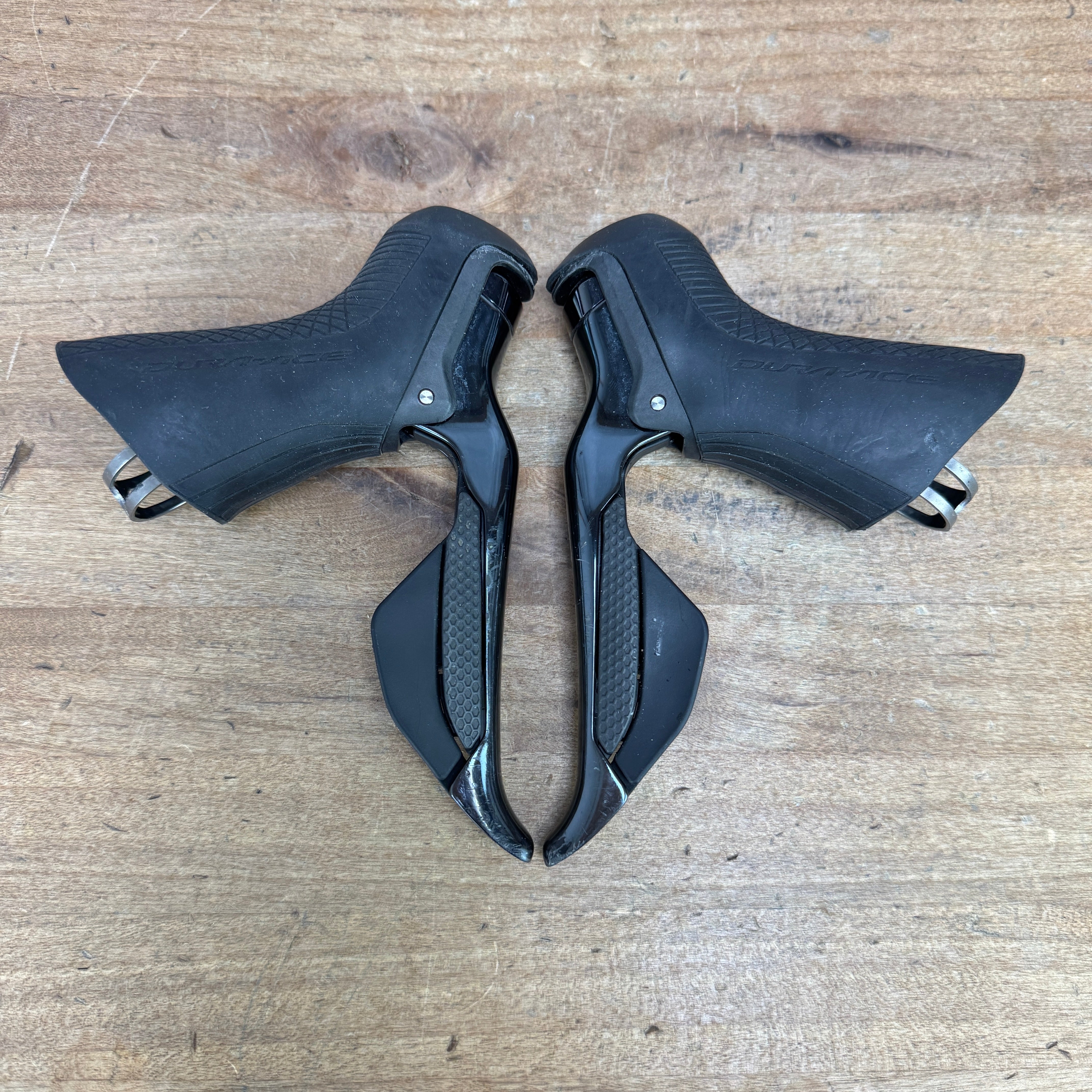 Shimano Dura-Ace ST-R9150 Di2 Electronic 11-Speed Shifters Rim