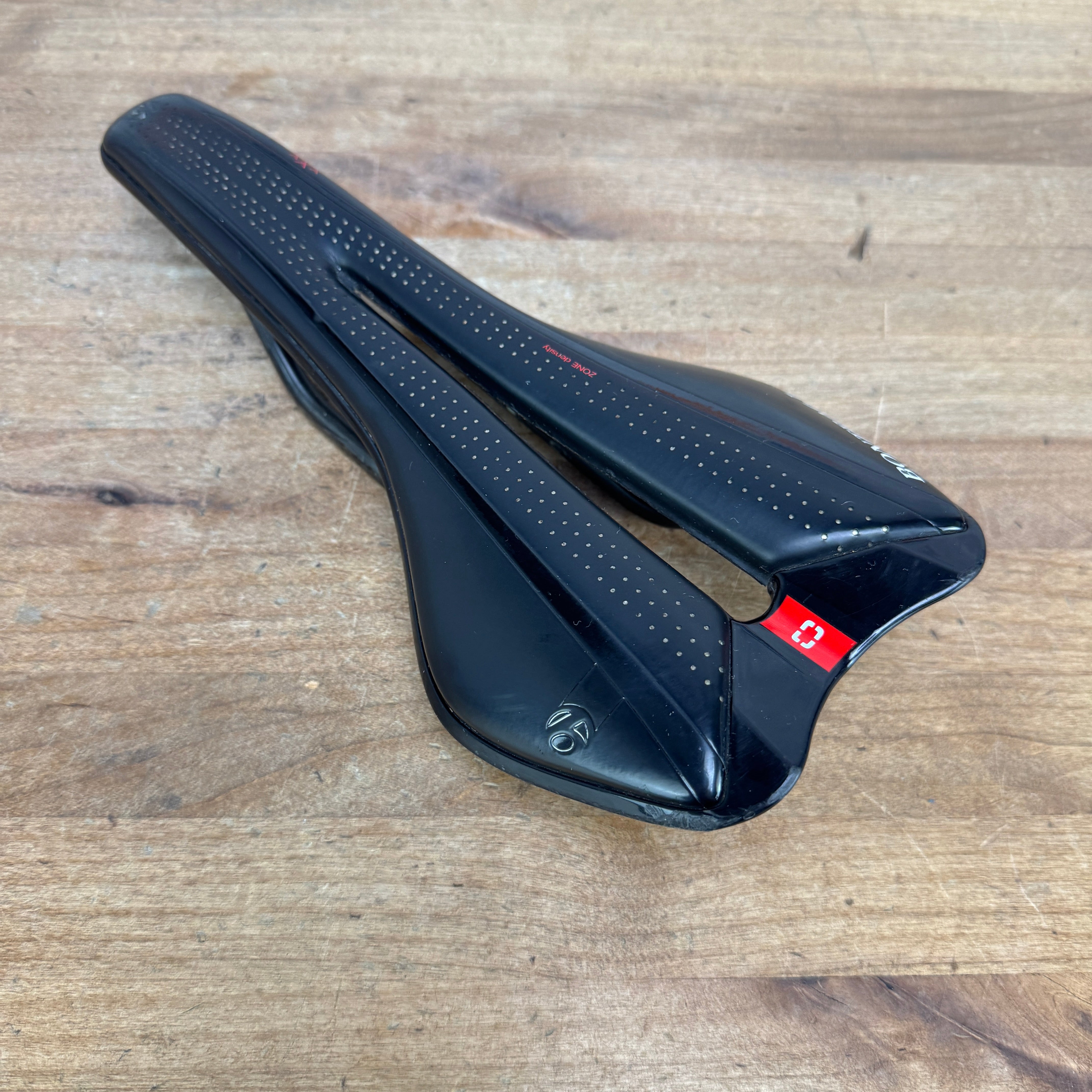 Bontrager Paradigm XXX 128mm 7x10mm Carbon Rails Bike Saddle 146g
