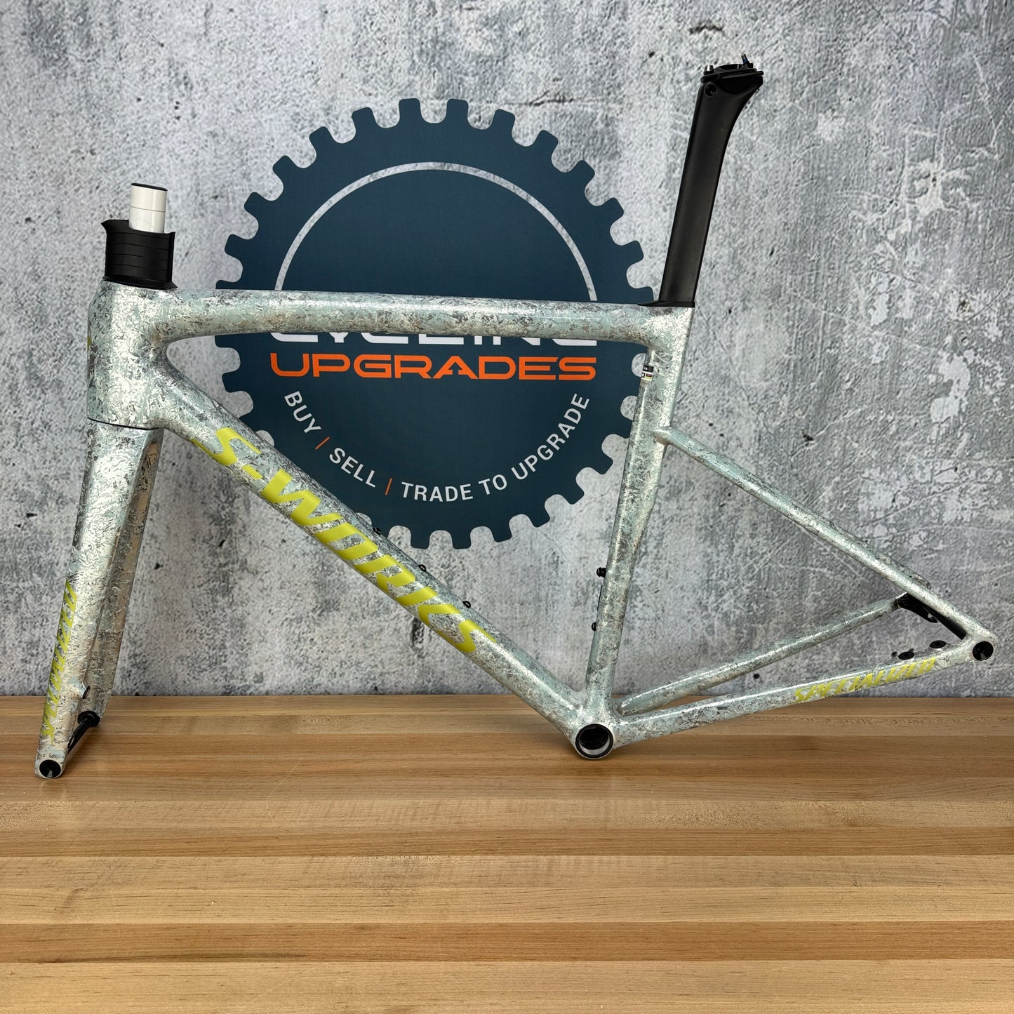 Low Mile! Specialized S-Works Tarmac SL8 54cm Carbon Disc Frameset 700c 1515g