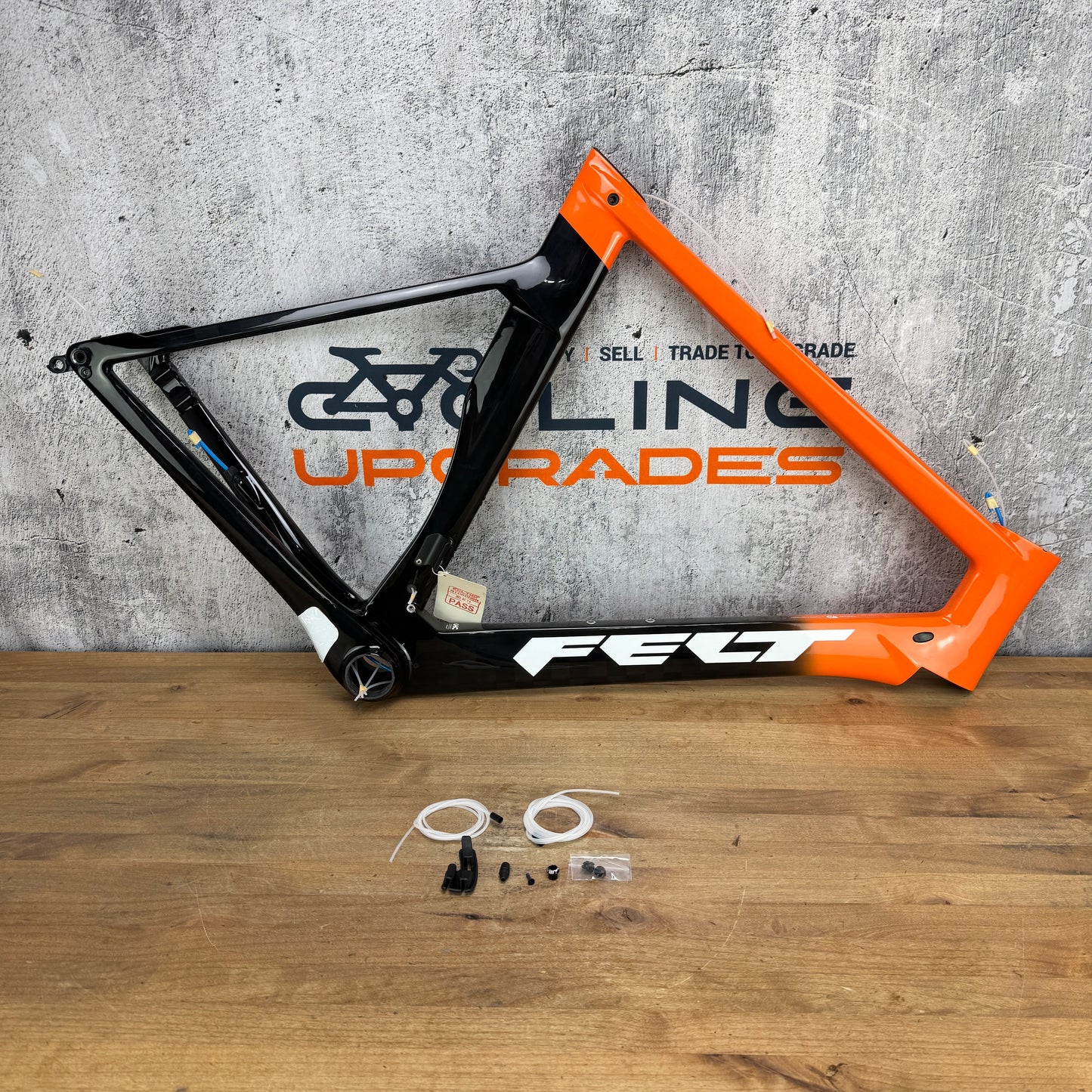 New! 2020 Felt AR Advanced Team Rally 58cm Carbon Disc Frame Only 700c Orange
