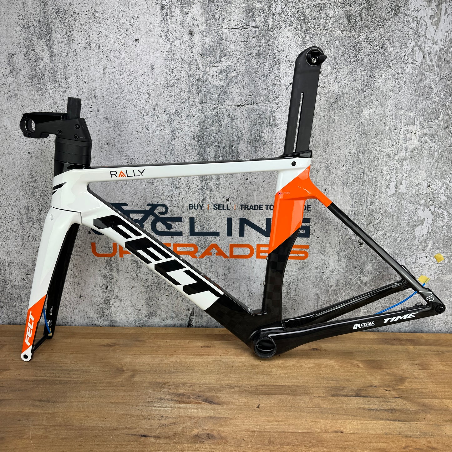 New! 2020 Felt AR Advanced Team Rally 51cm Carbon Disc Frameset Orange/White