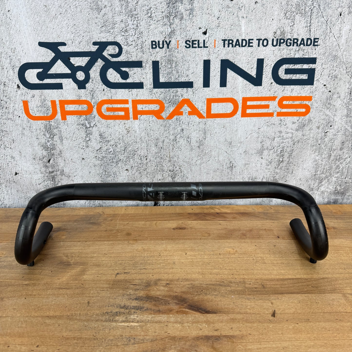 Easton EC70 AX Carbon 42/49cm 31.8mm Flared Gravel Bike Handlebar 220g