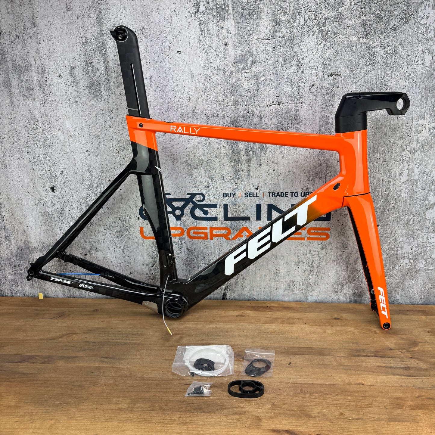 New! 2020 Felt AR Advanced Team Rally 58cm Carbon Disc Frameset 700c Orange
