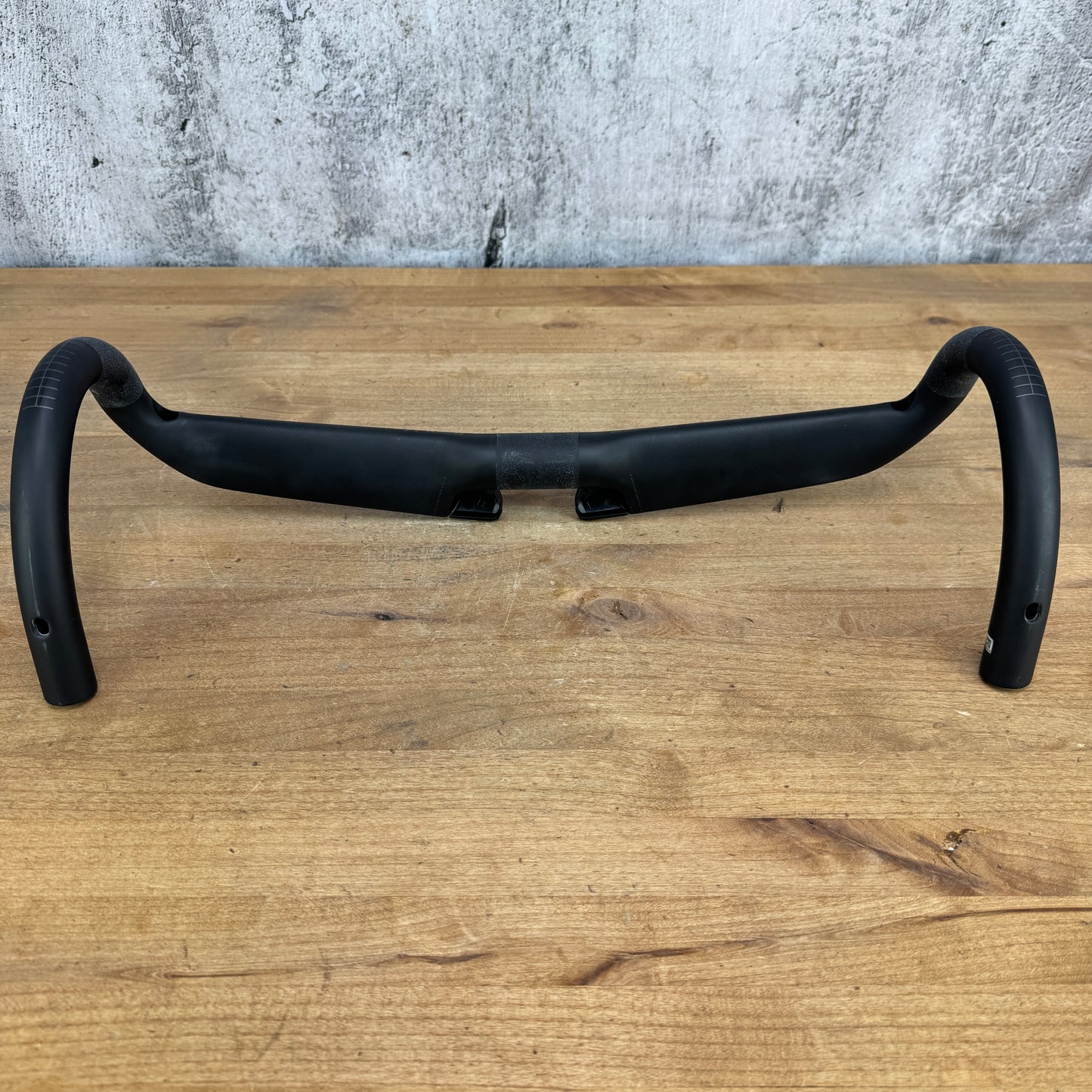 Roval Rapide 44cm 31.8mm Aero Carbon Bike Handlebar 214g
