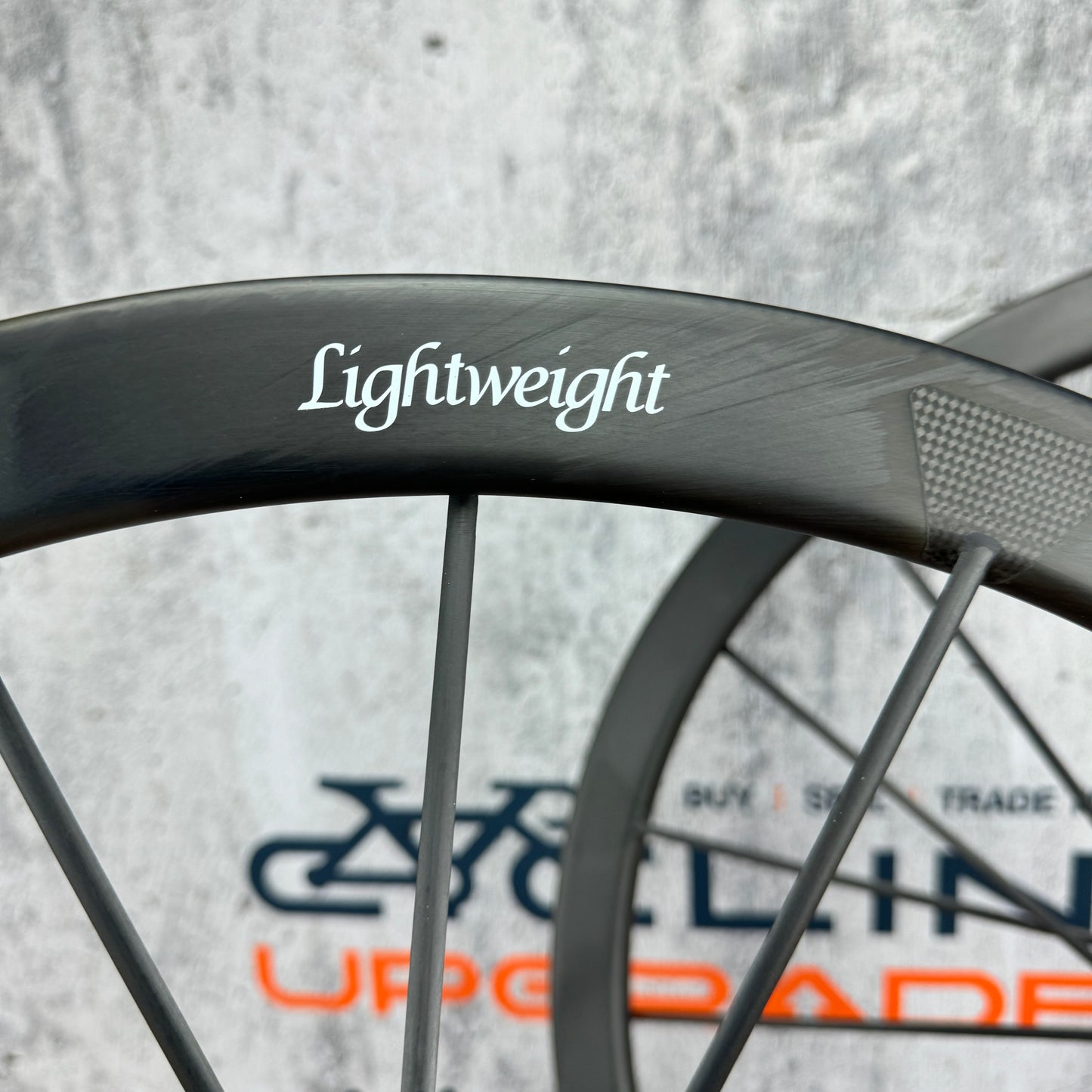 Mint! Lightweight Wegweiser EVO Carbon Tubeless Disc Brake Wheelset 700c 1436g