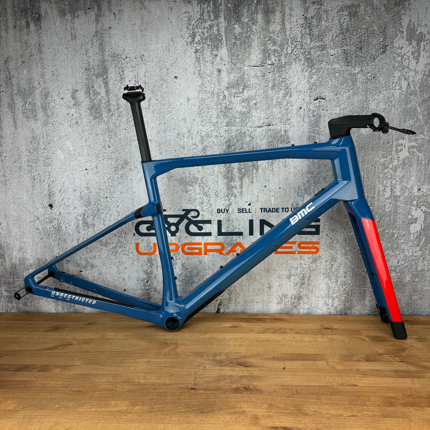 Low Mile! 2020 BMC URS Large Carbon Gravel Disc Brake Frameset 700c 2579g