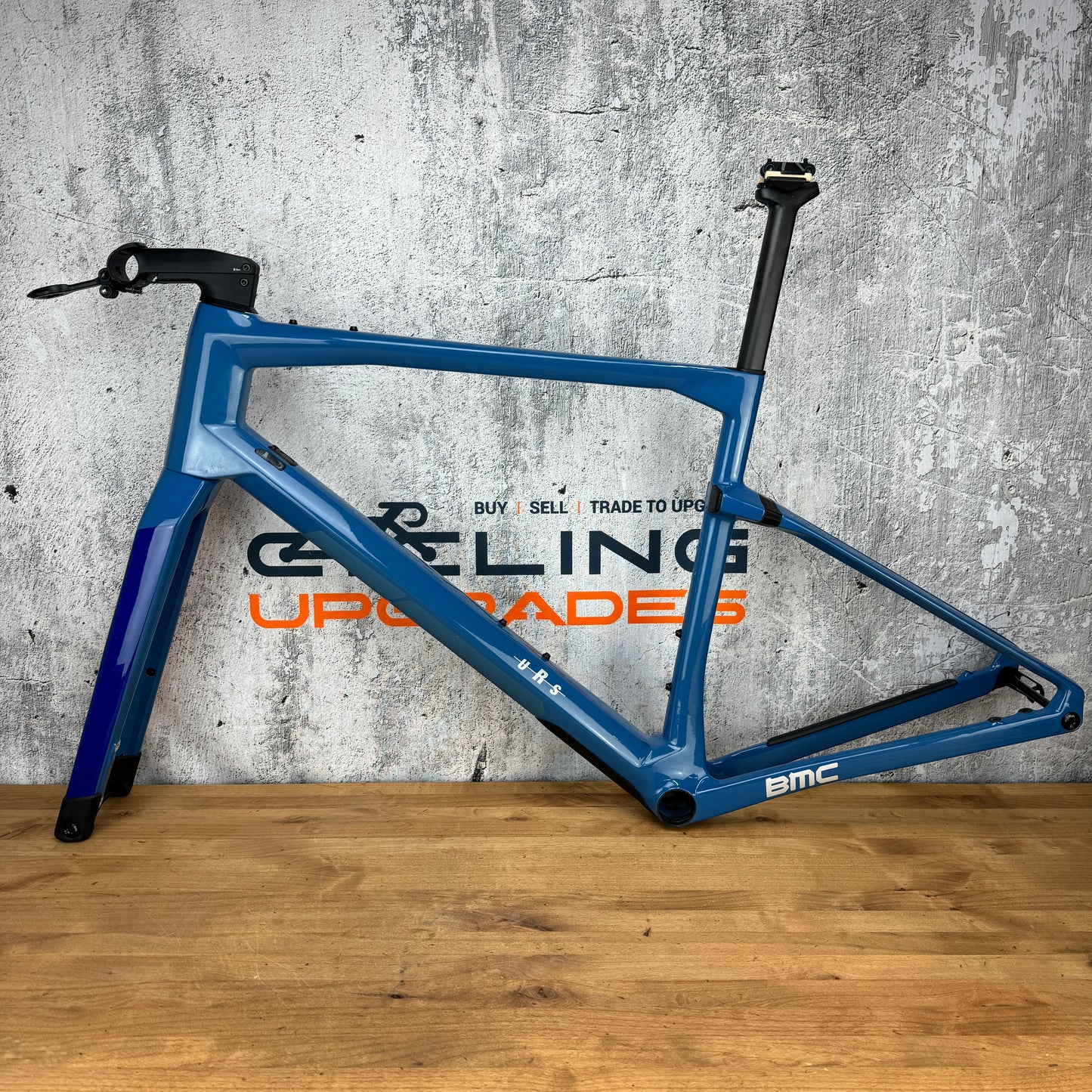 Low Mile! 2020 BMC URS Large Carbon Gravel Disc Brake Frameset 700c 2579g