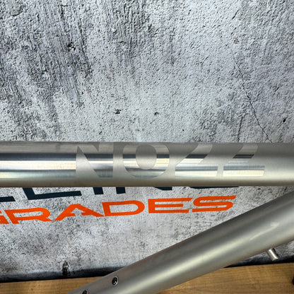 Fresh Refinish! 2015 No. 22 Reactor 52cm Rim Brake Carbon Titanium Frameset Enve Fork