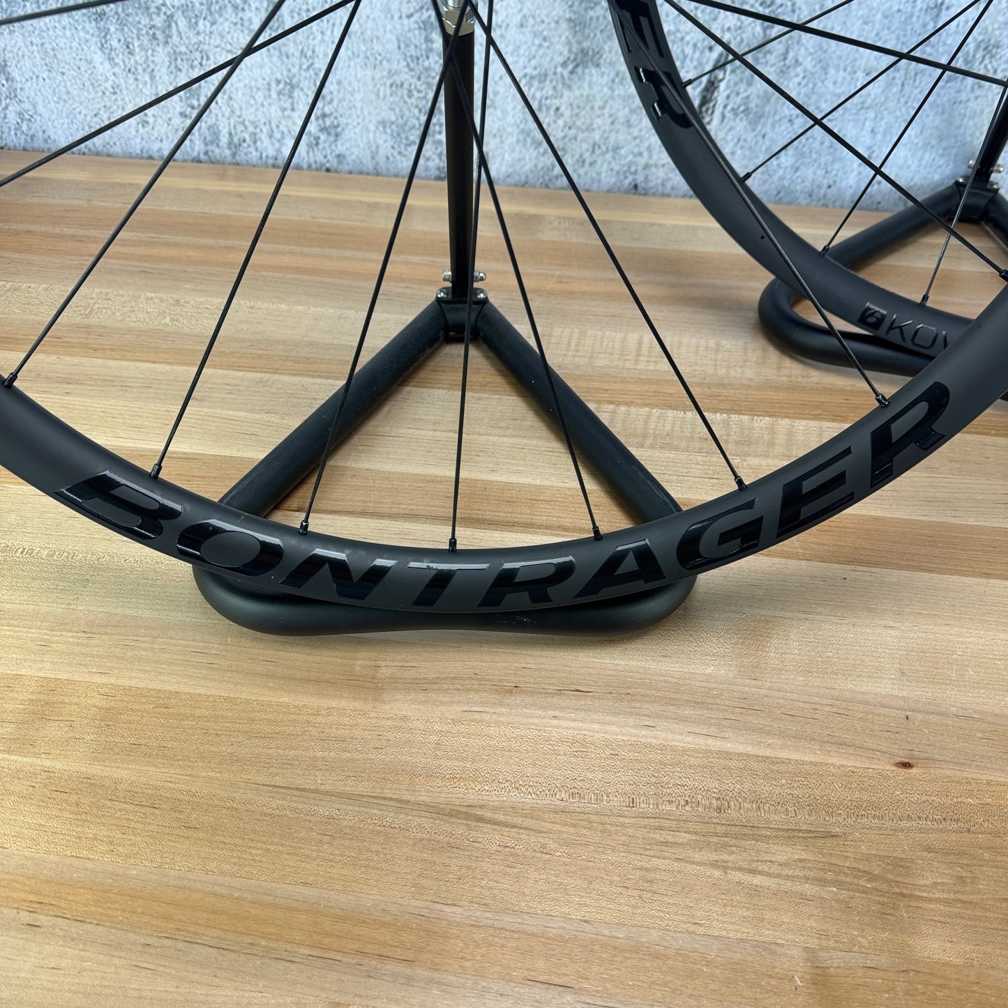 2019 Bontrager Kovee XXX Carbon Tubeless XC Boost 29i Disc Wheelset 700c 1409g