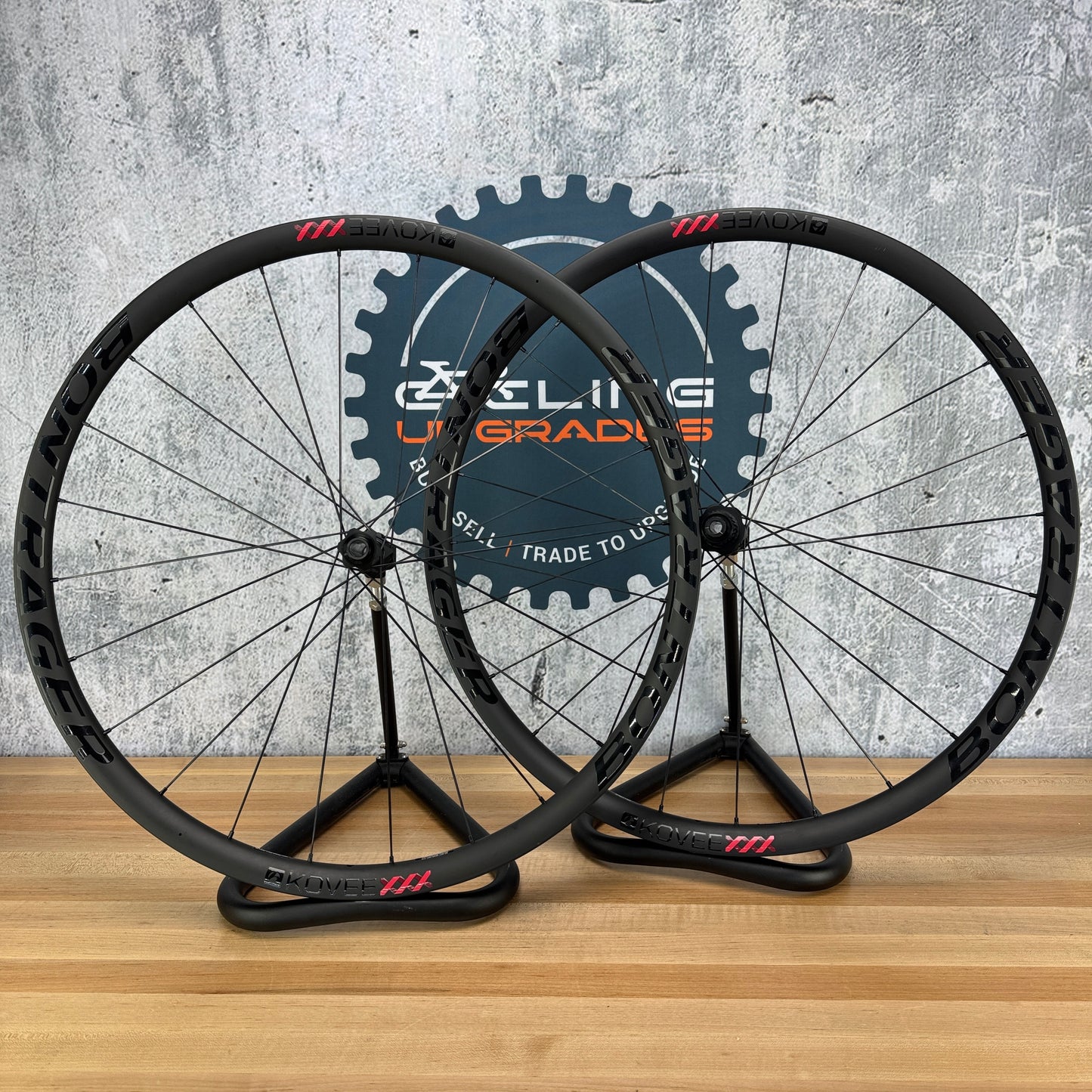2019 Bontrager Kovee XXX Carbon Tubeless XC Boost 29i Disc Wheelset 700c 1409g