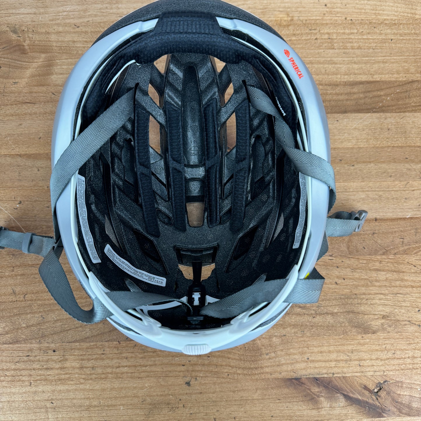 Light Use! Giro Eclipse Spherical Medium 55-59cm White Cycling Helmet 275g