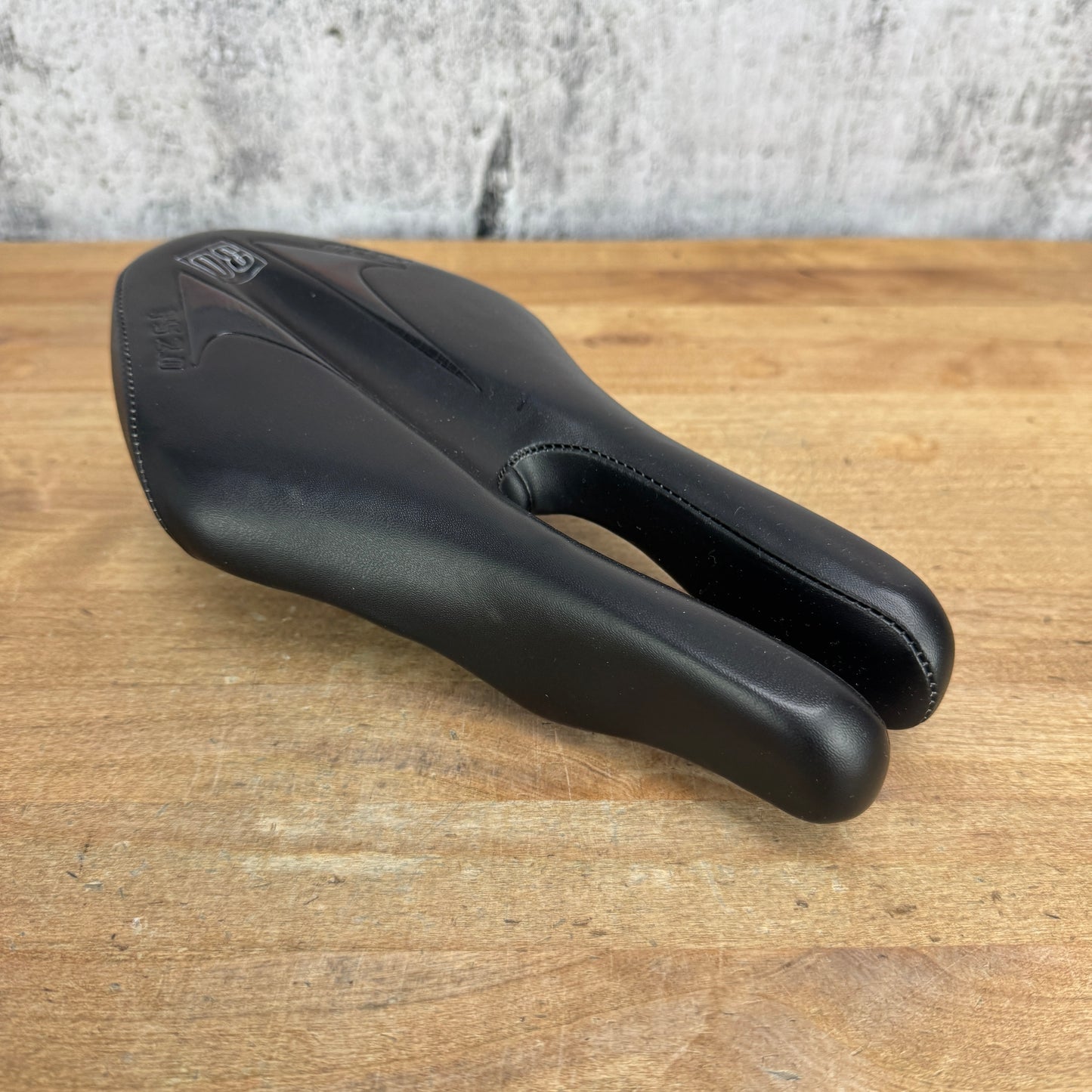 Light Use! ISM PS 2.0 130mm 7x7mm Cr-Mo Rails TT/Triathlon Saddle 290g