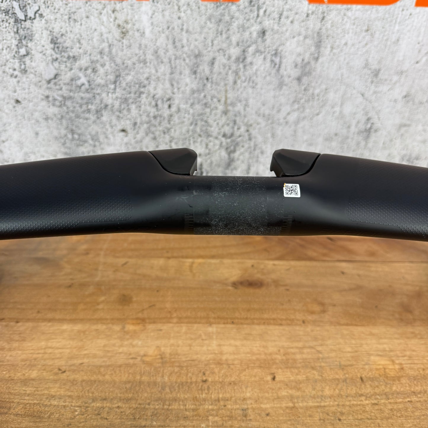 New Takeoff! Roval Rapide Carbon 42cm Aero 31.8mm Bike Handlebar MSRP $325