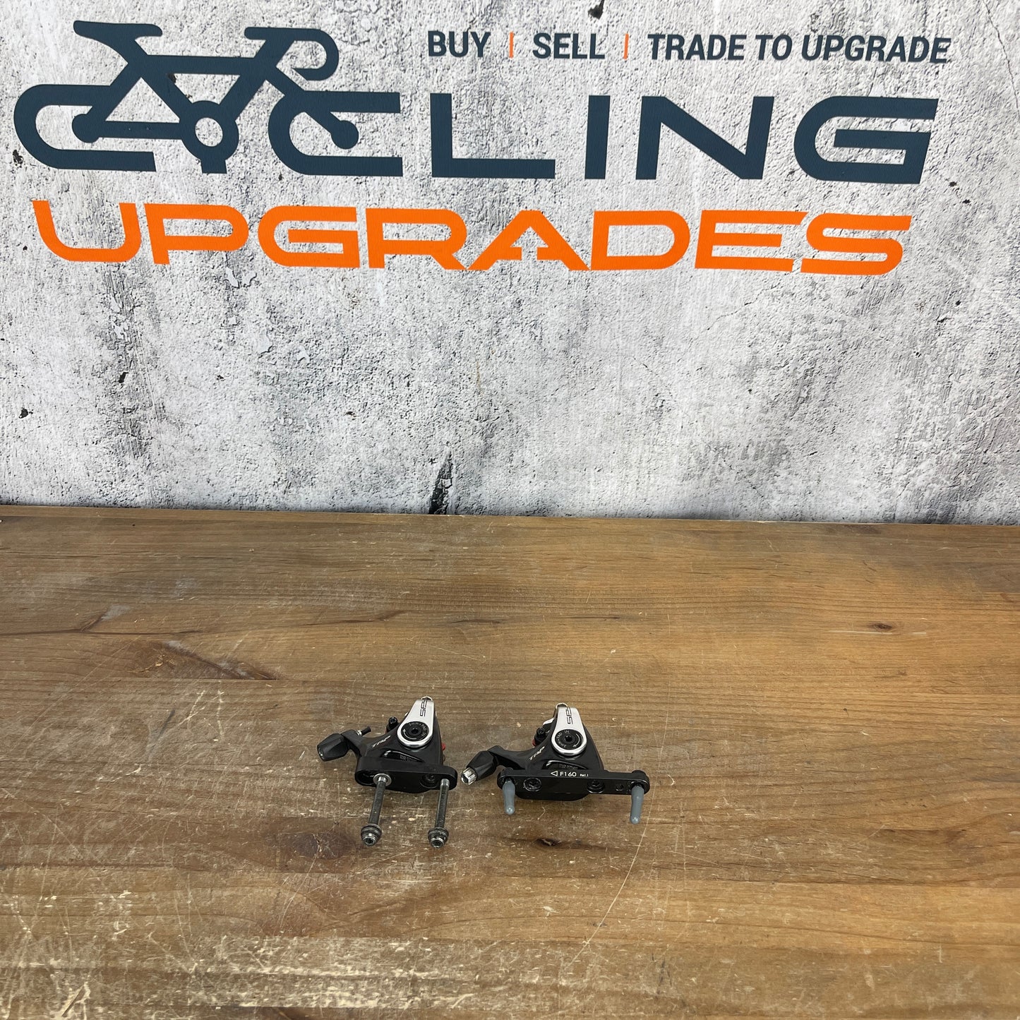 TRP Spyre Flat-Mount Cable Actuated Disc Brake Calipers 373g w/ Adapters