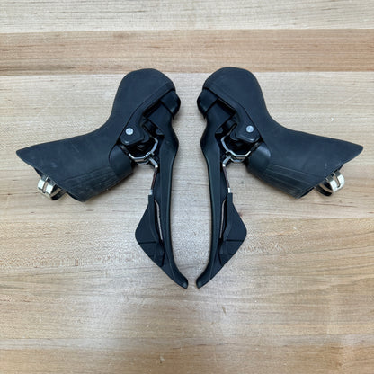 Shimano GRX ST-RX600 11-Speed Mechanical Hydraulic Shifters + Calipers