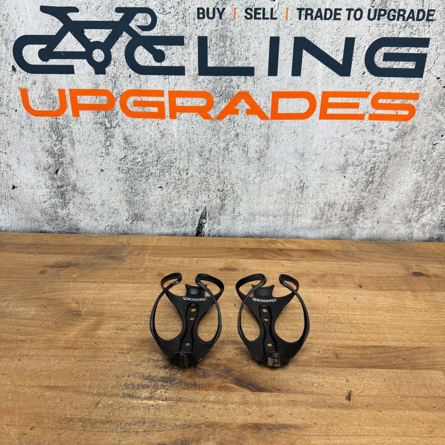 Light Use! Pair Arundel Mandible 3k Matte Bike Water Bottle Cages 58g