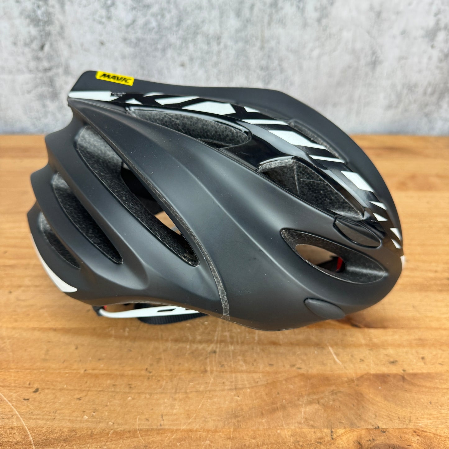 Light Use! Mavic Ksyrium Elite S 51-56cm Black Cycling Road Bike Helmet 250g