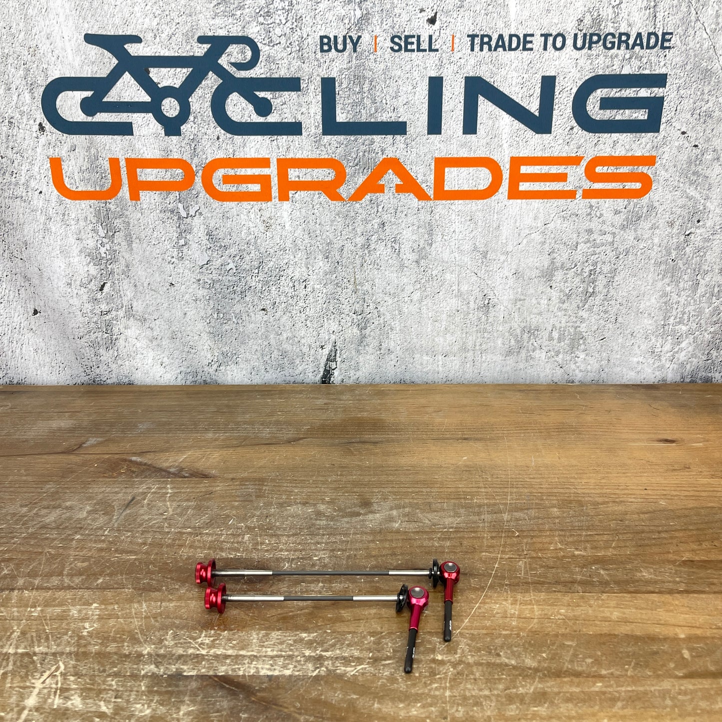 Tune U20 Titanium and Carbon Road Bike Quick Release Skewers 28g