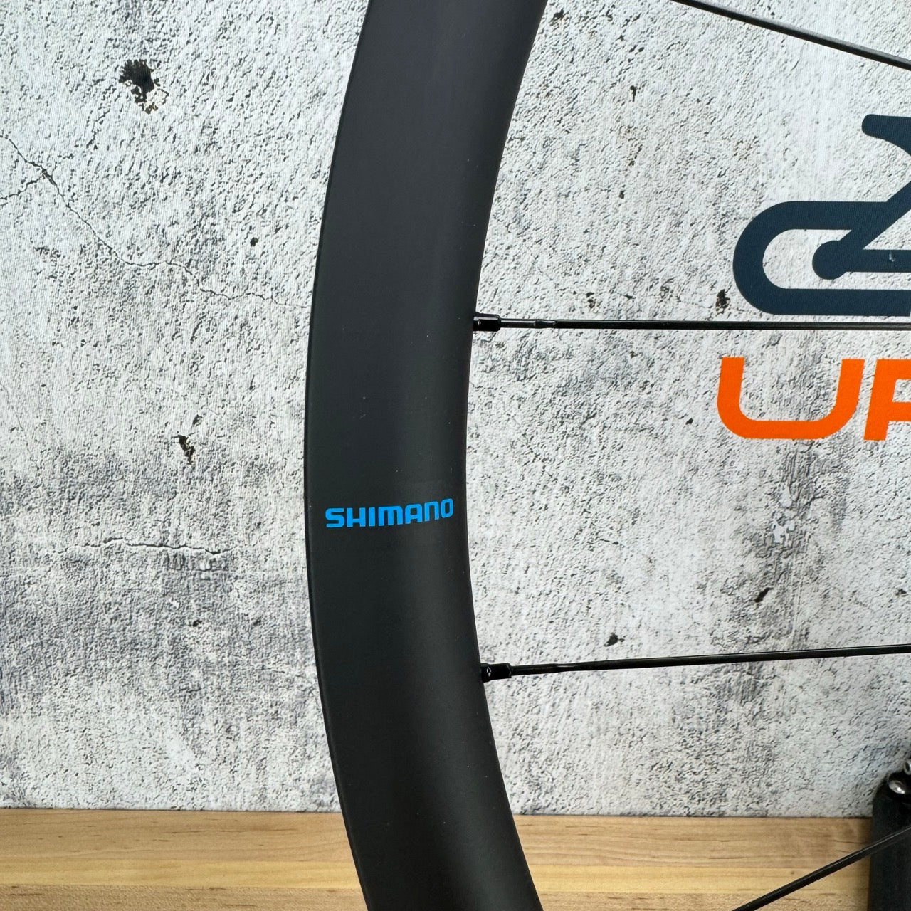 Ridden Once! Shimano GRX WH-RX880 700c Carbon Tubeless Bike Wheelset 1421g