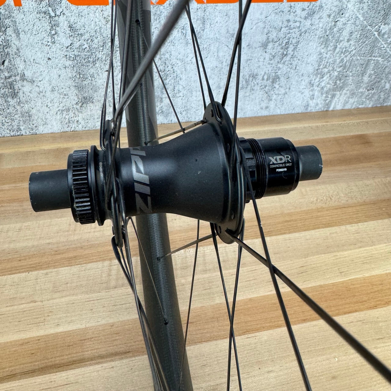 Zipp 303 XPLR SW Carbon Tubeless Gravel Bike Wheelset 700c 1440g