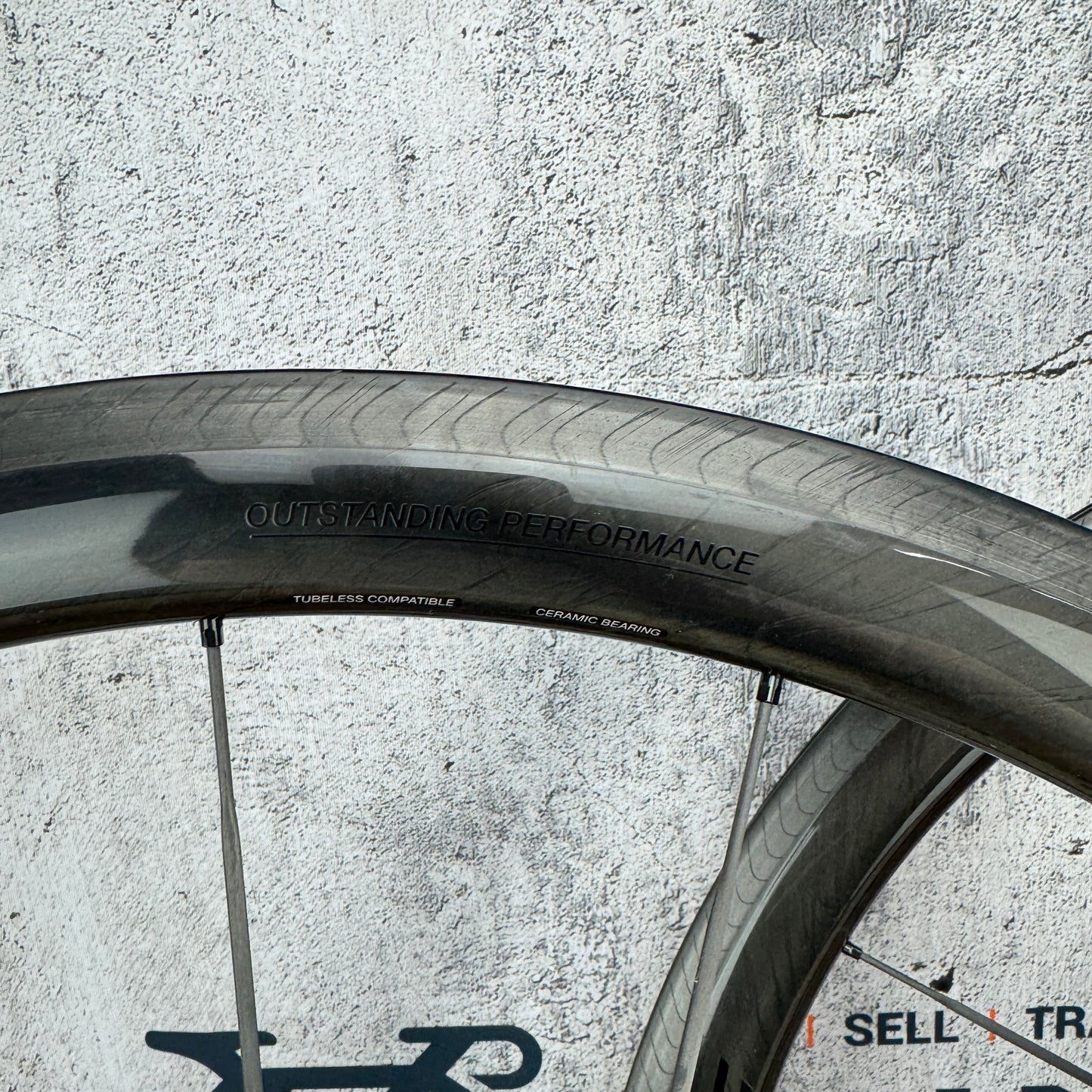 Light Use! Elite Drive 40V Carbon Tubeless Wheelset 700c Rim Brake Ceramic 1276g