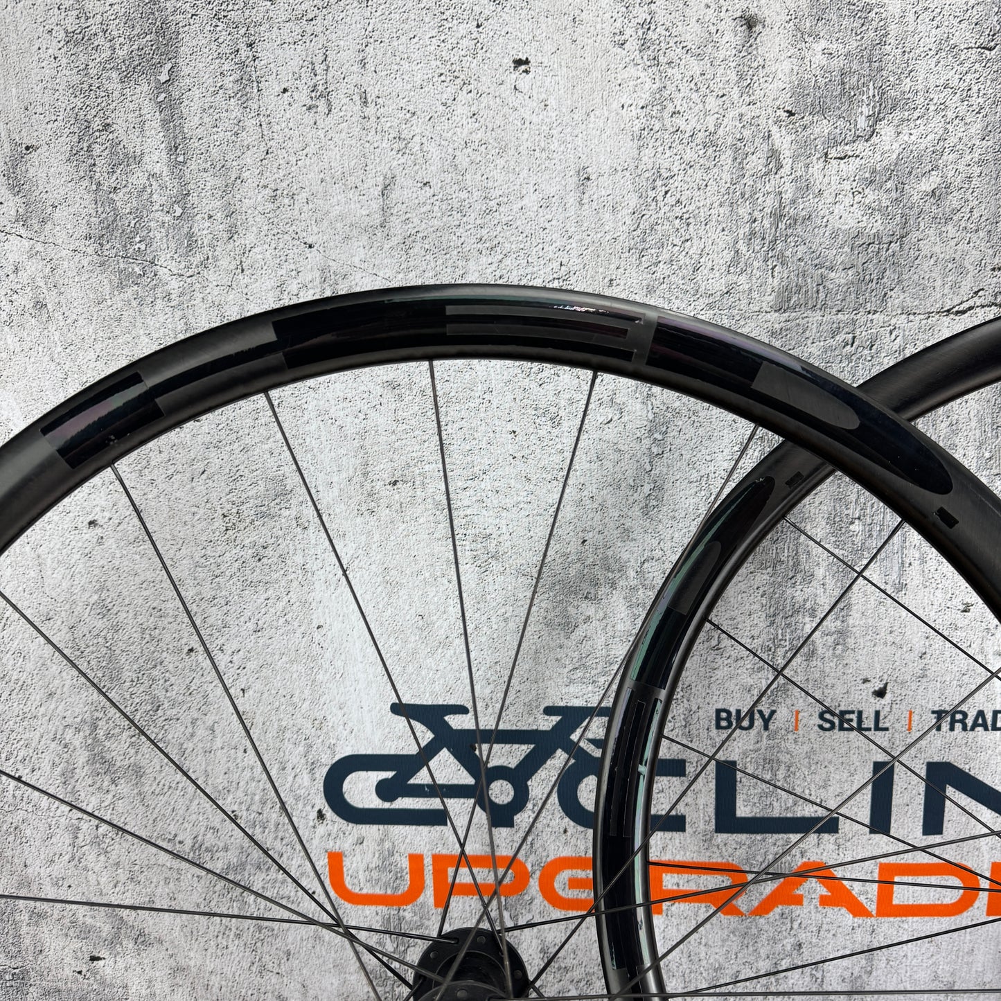 HED Emporia GC3 Pro Carbon Tubeless Disc Brake Wheelset 700c 1425g