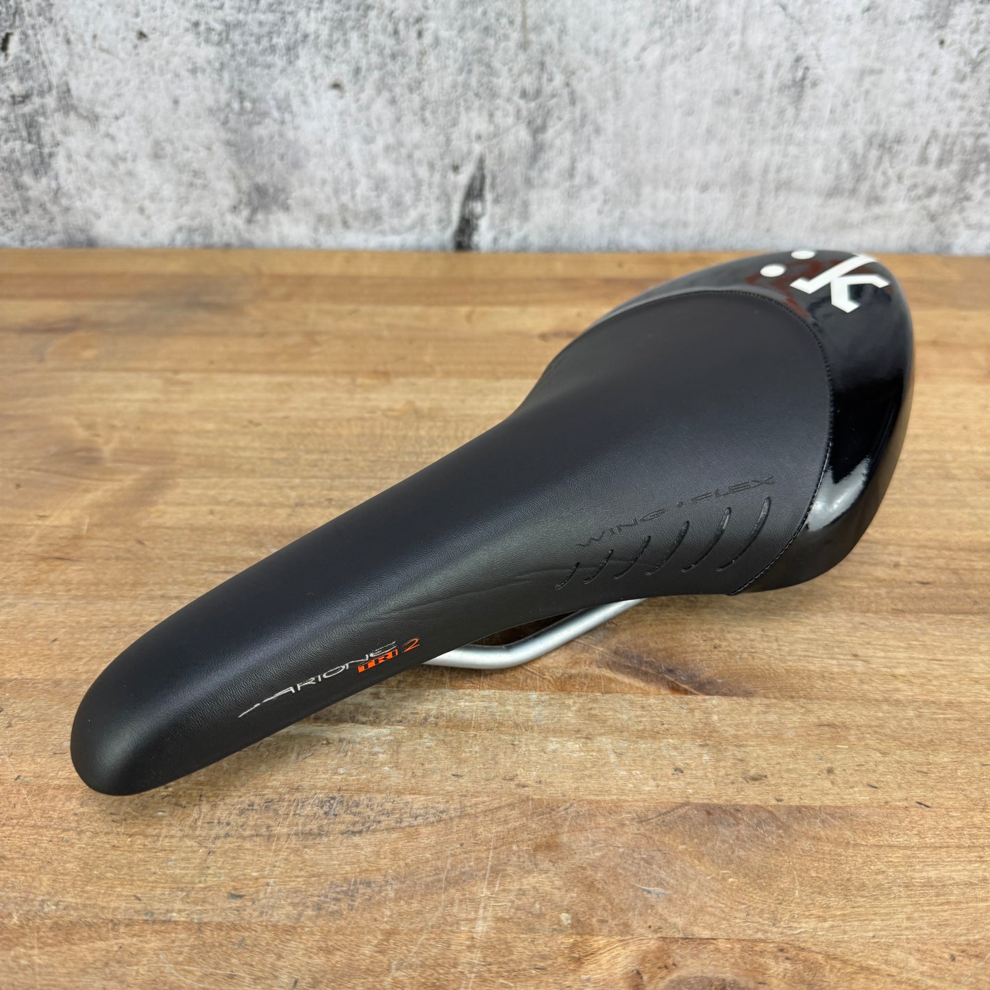 Fizik Arione Tri 2 132mm 7x7mm Manganese Rails Bike Saddle 264g