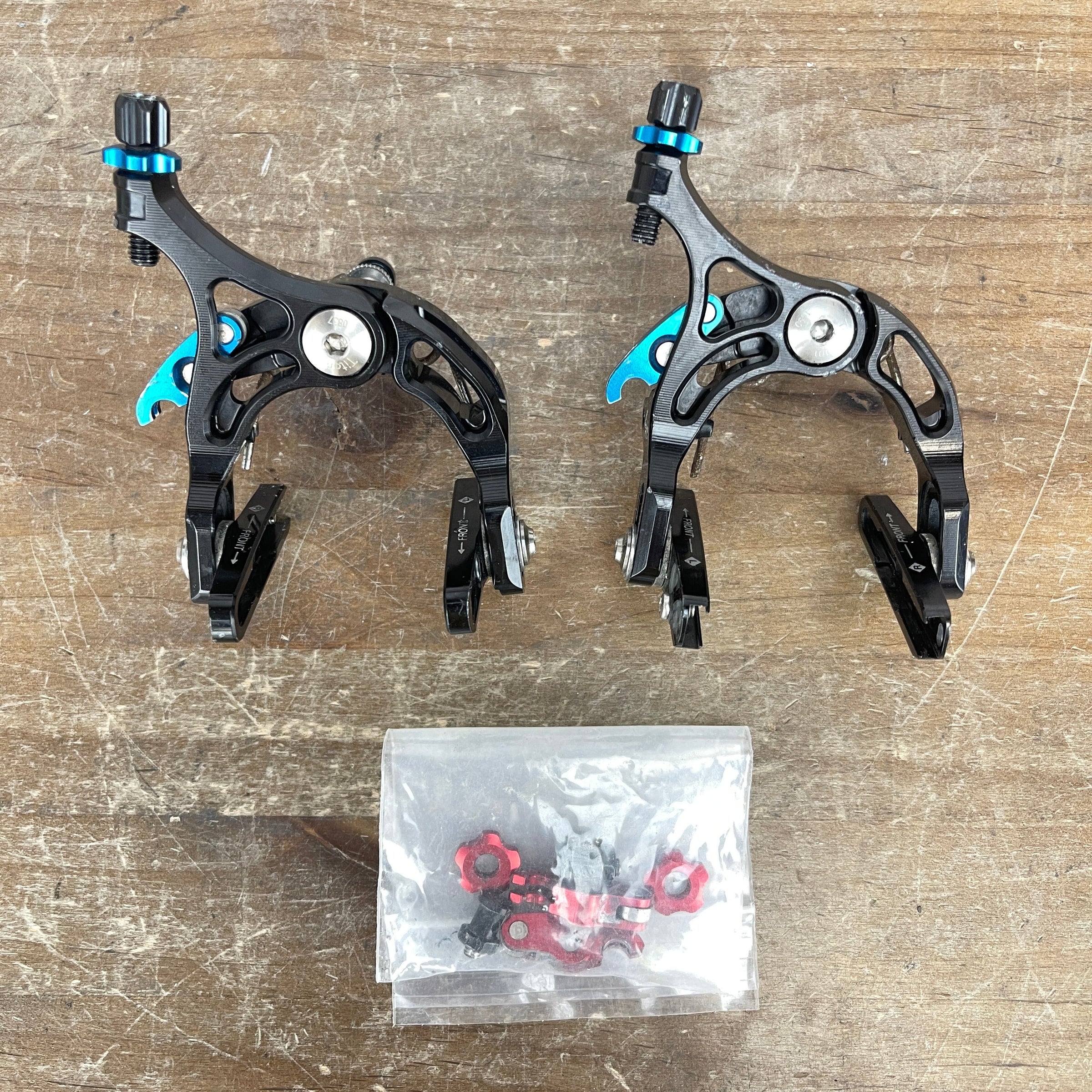 Vbestlife Bicycle Brakes Calipers, 1Pair Front and Rear C Shape Brake Clipe