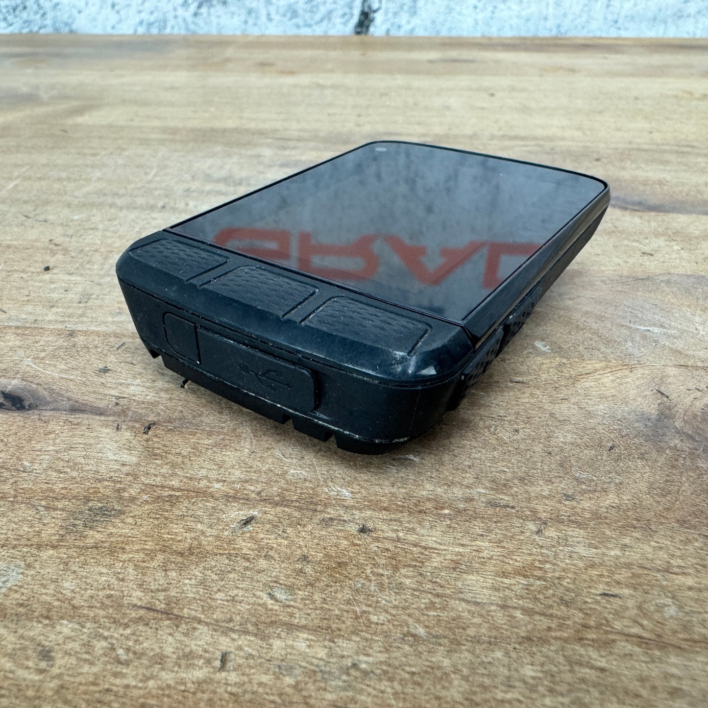Wahoo Element Roam V2 GPS Cycling Computer 100g