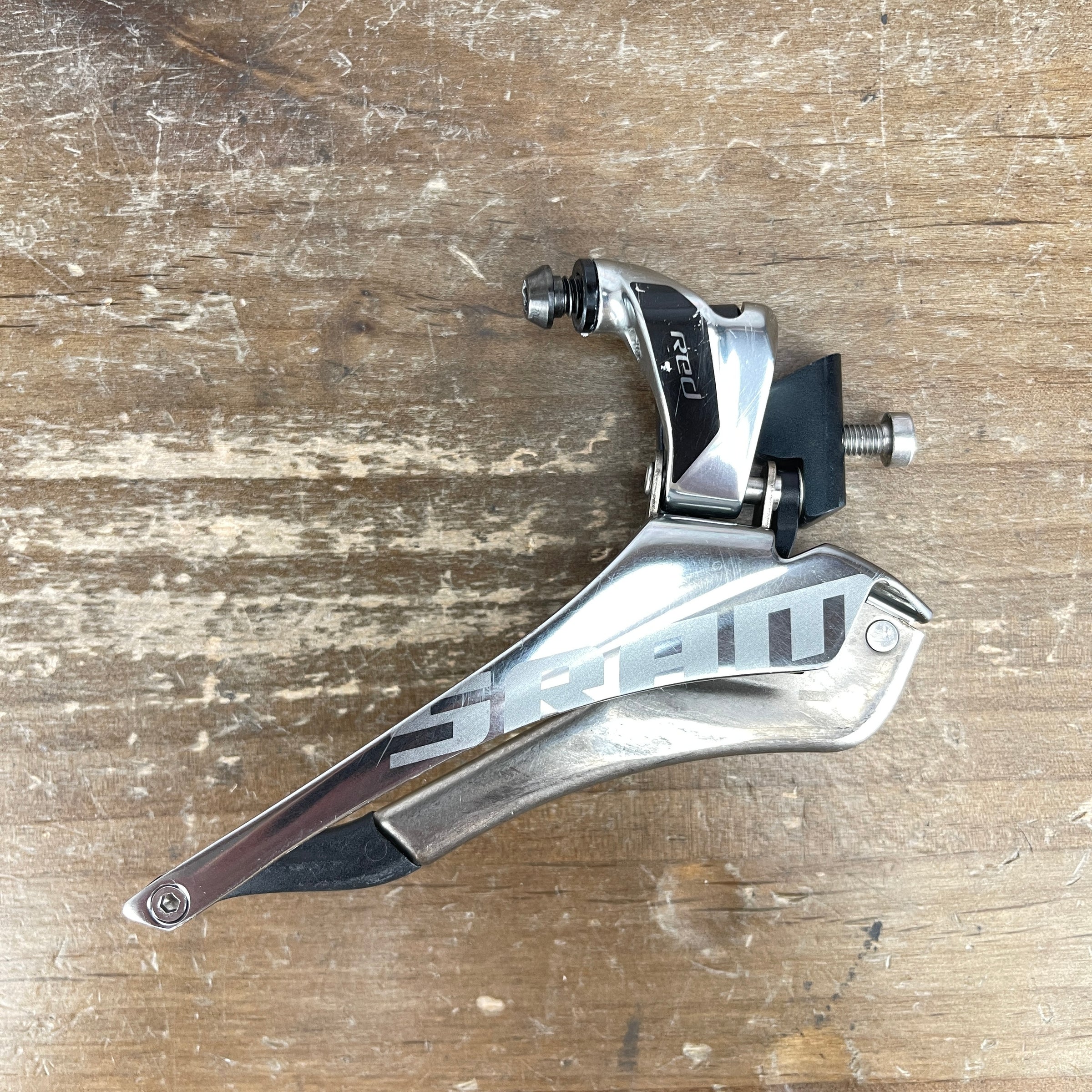 llamada Me preparé solo SRAM Red 22 YAW 11-Speed Braz-On Mechanical Road Bike Front Derailleur – CyclingUpgrades.com llamada Me preparé solo SRAM Red 22 YAW 11-Speed Braz-On Mechanical Road Bike Front Derailleur – CyclingUpgrades.com