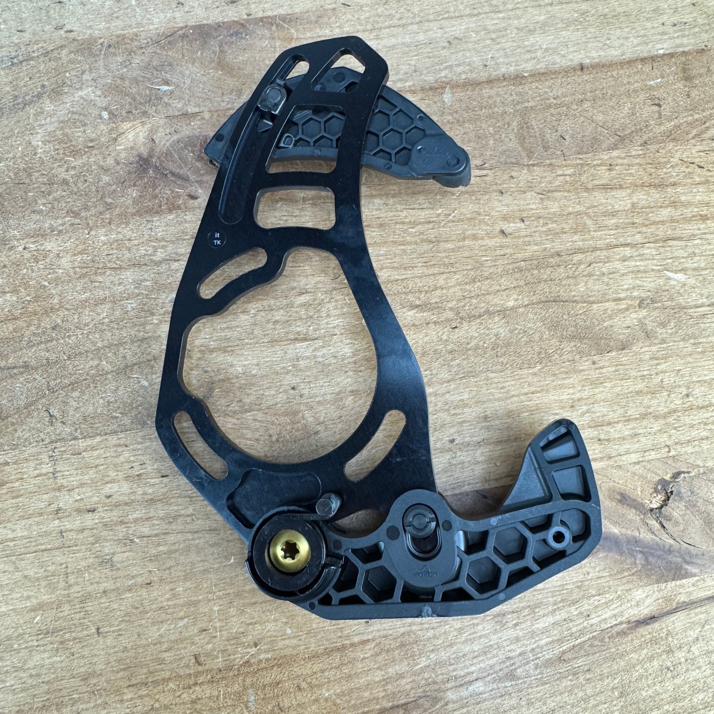 New! Shimano SM-CD50 ISCG05 36t Cycling Chain Guide