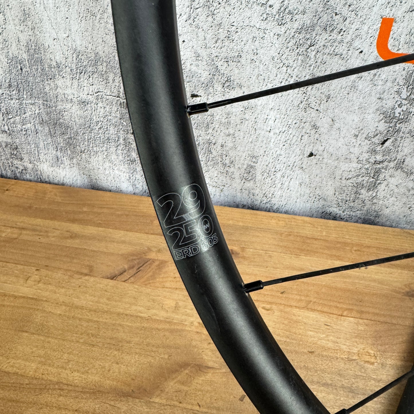 Industry Nine Ultralite 250 TRA Alloy Tubeless Gravel Disc Wheelset 700c 1430g