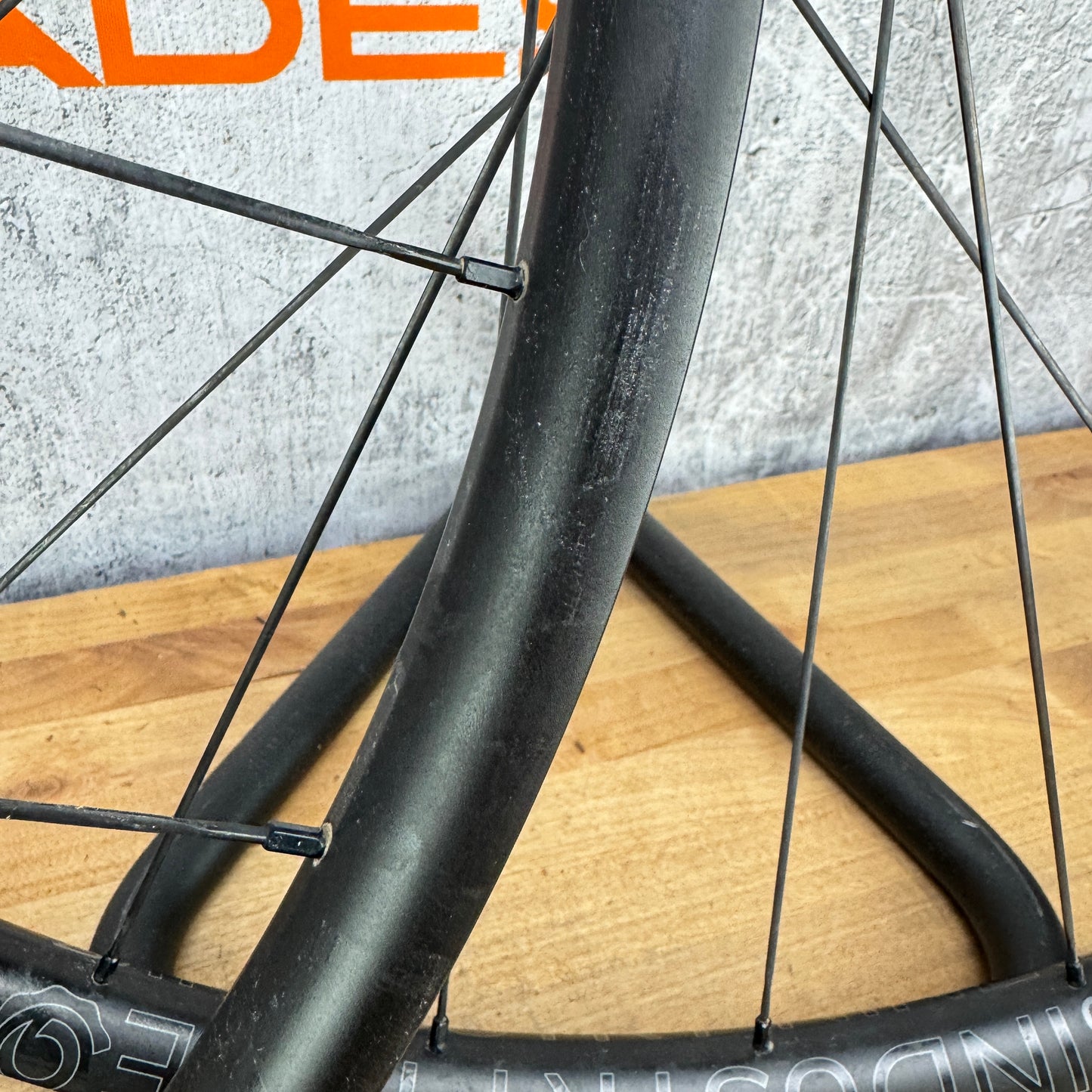 Industry Nine Ultralite 250 TRA Alloy Tubeless Gravel Disc Wheelset 700c 1430g