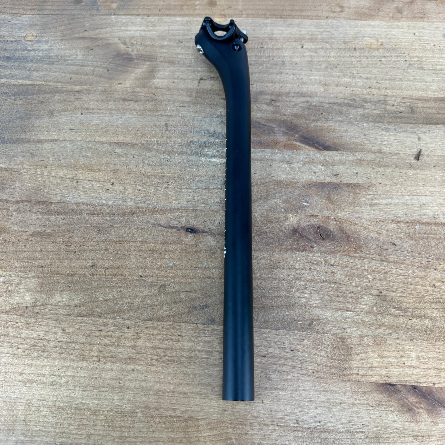 Hylix Carbon 360mm x 25.4mm Round Seatpost Carbon & Alloy Saddle Rail Compatible