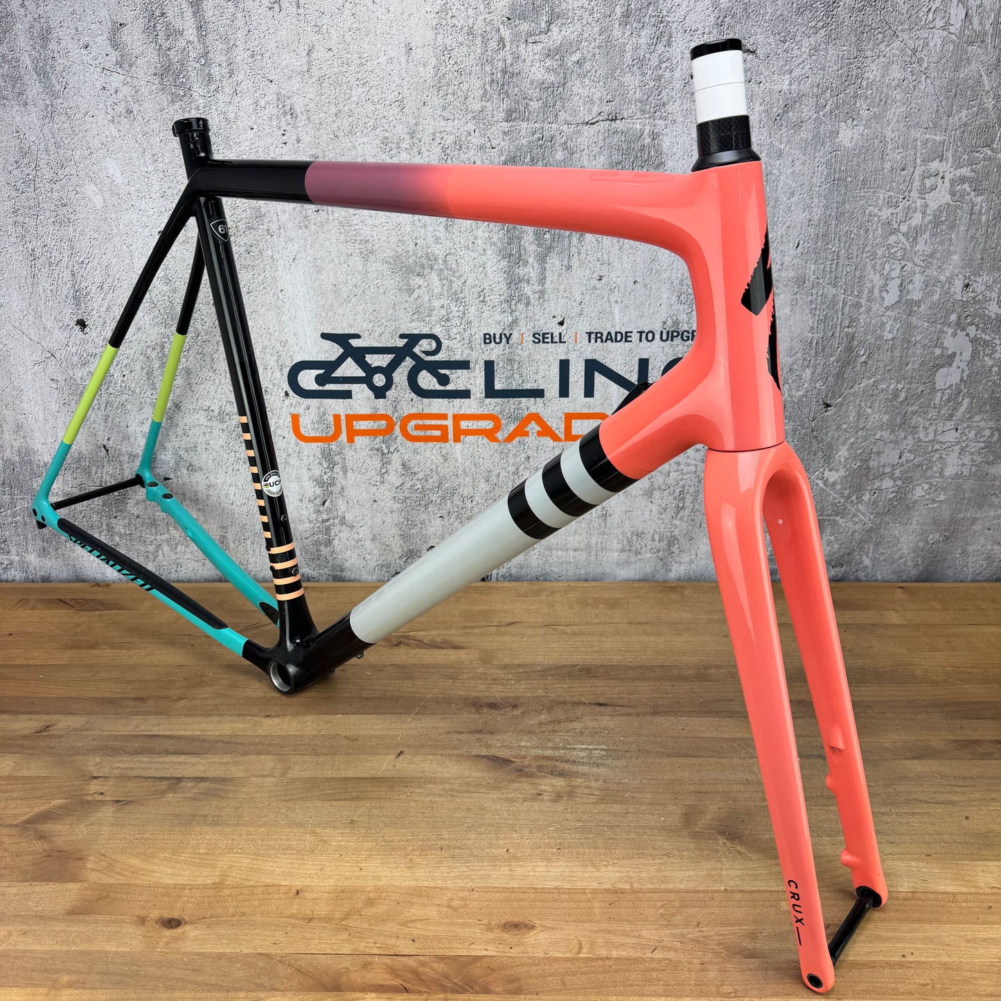 2022 Specialized Crux Pro 61cm Carbon Disc Brake Gravel Frameset 700c 1550g