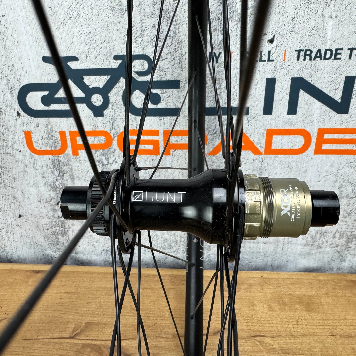 Hunt 4 Season Carbon Tubeless Disc Brake Gravel Alloy Wheelset 700c 1635g