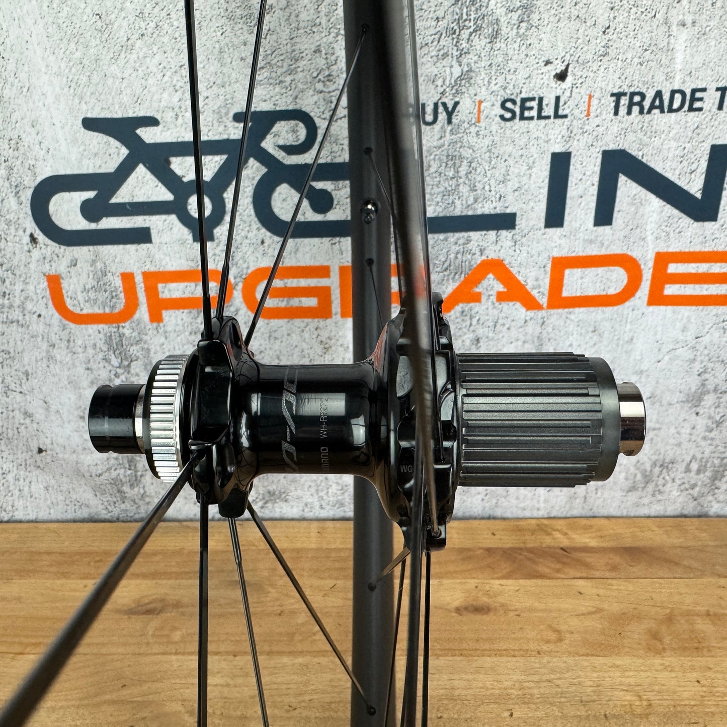 New! Shimano Dura-Ace C60 WH-R9270 Carbon Tubeless Disc Wheelset 700c 1618g